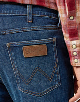 Męskie Spodnie Jeansowe Wrangler Larston Azure Fade 112358058 W18S017435